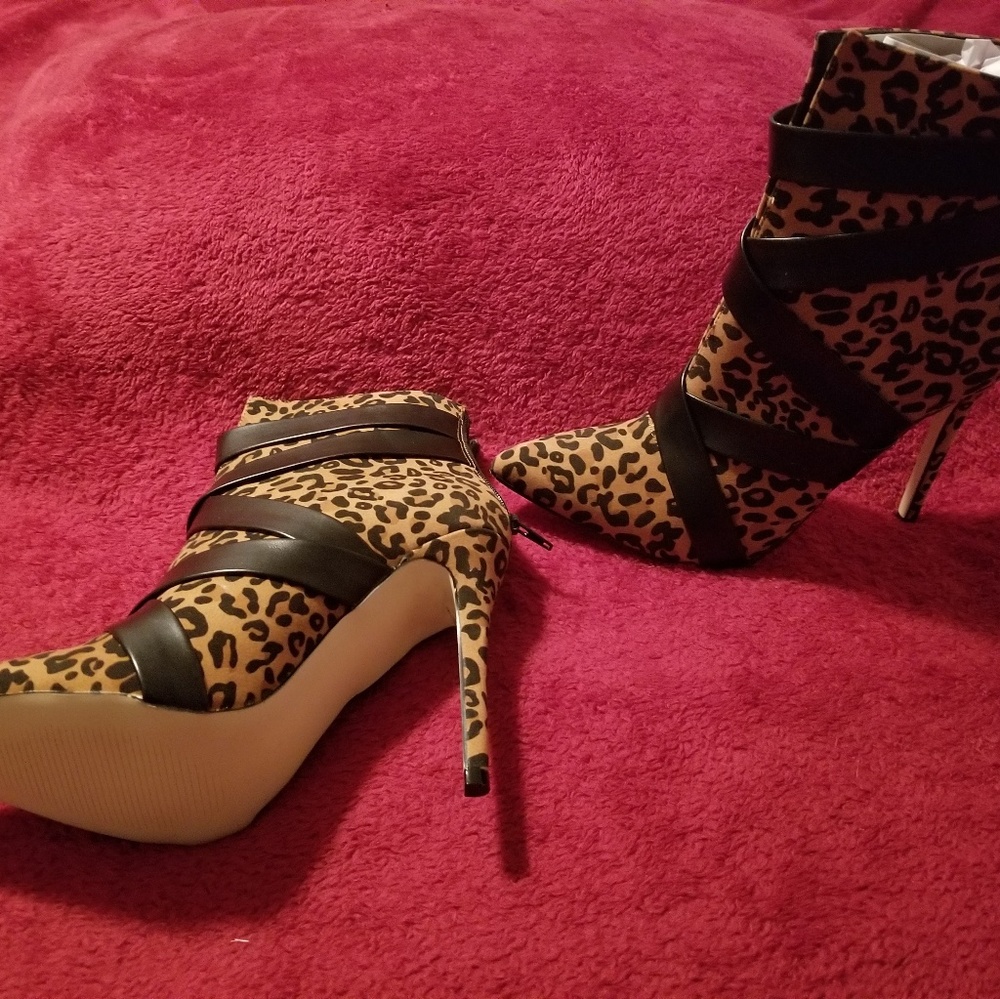 Jourdan Bootie